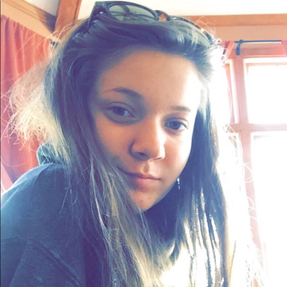 Meet your Posher, Lexi